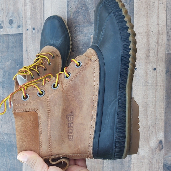 SOREL Cheyanne II Waterproof Boots men's sz 8
